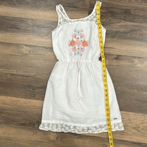 Abercrombie Girls Dress Sleeveless White Floral Boho Bohemian look embroidered - Picture 8 of 14